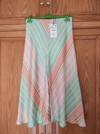 Falda Zara Larga Colores Alegres