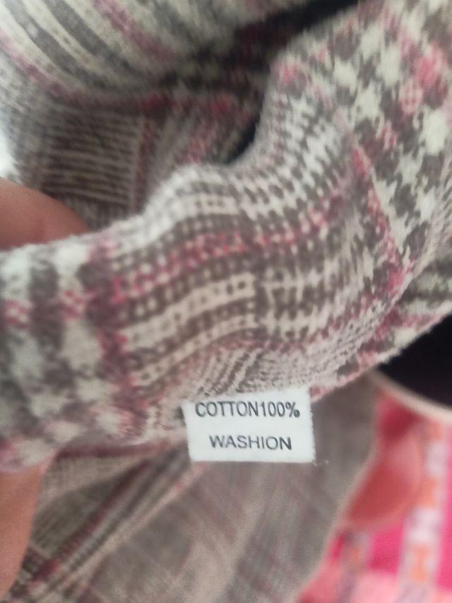 Chaleco bohemio en panilla negra