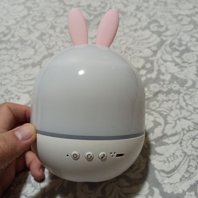 Lámpara proyector infantil 360° control remoto
