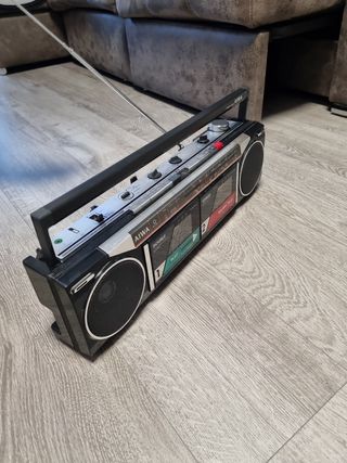Radio Cassette Antigua Aiwa