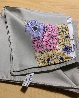 Pañuelo Richel, fular, de seda pura.