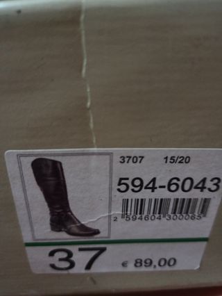 Stivali alti donna Bata numero 37