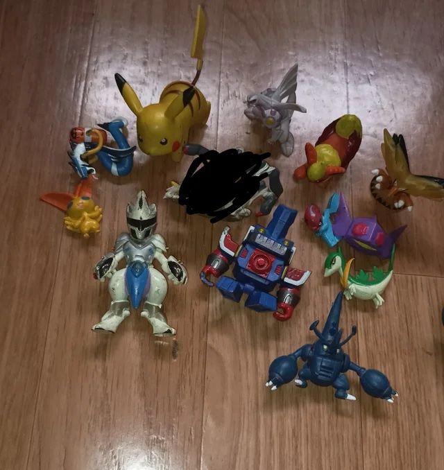 Lote Pokémon muñecos