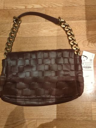 Bolso de piel Zara
