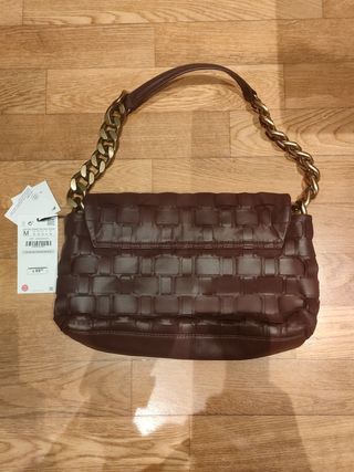 Bolso de piel Zara