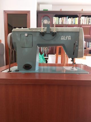 maquina de coser ALFA, alfamatic 169