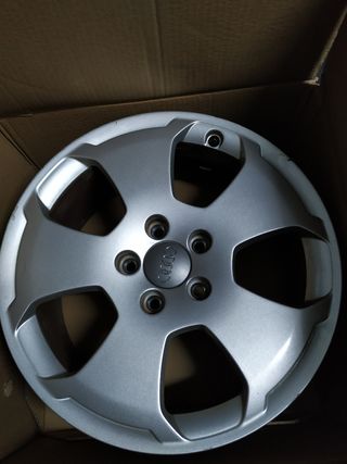 Llanta original Audi 17 pulgadas