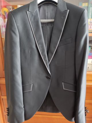 TRAJE DE NOVIO JOSEFINA HUERTA