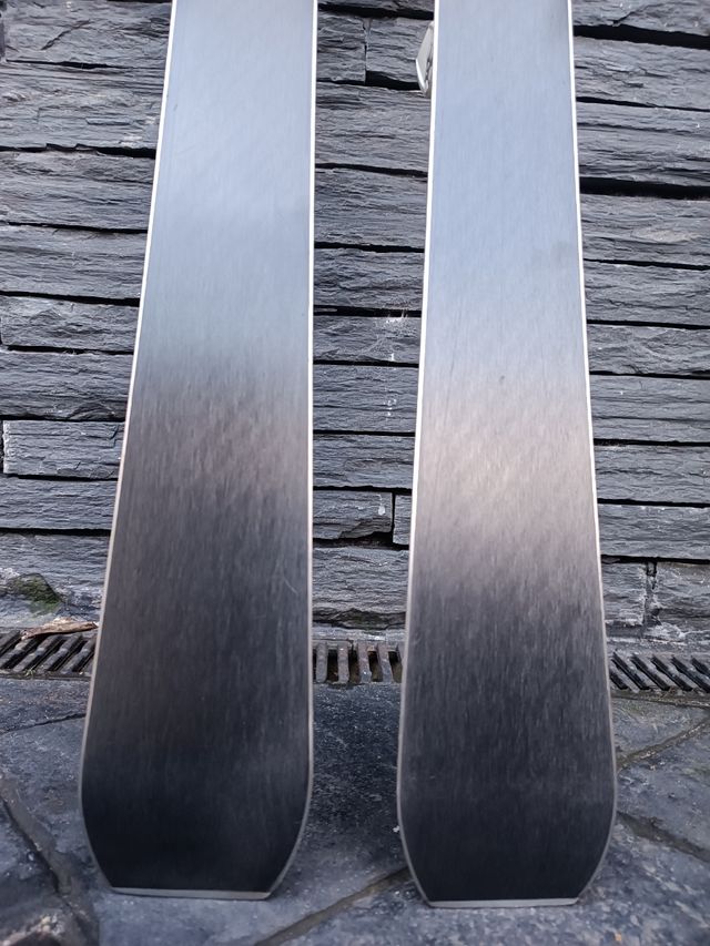 Esquís Vist Cross 77