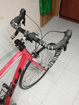 Bicicleta BH sphene 6.8