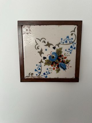 Recibidor Modernista con Espejo