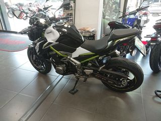 Kawasaki Z900