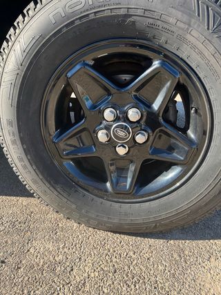 llantas 5 aleacion 8x18 discovery 2 originales.