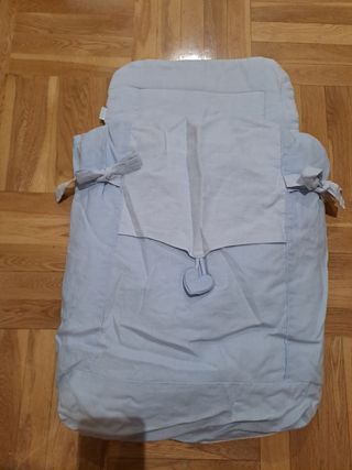 Chasis 4 ruedas, capazo y silla Quinny