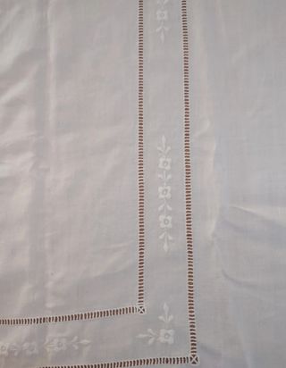 🦋Mantelería 3m bordada a mano