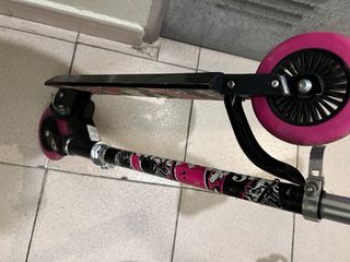 Monopatin Monsterhight