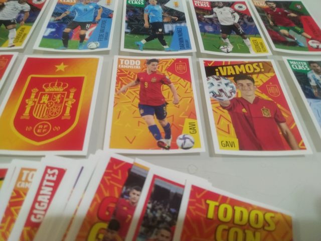Lot De 41 Autocollants Panini EXTRA STICKERS Coupe Du Monde Qatar 2022 - Near Mint (Comme Neuf)