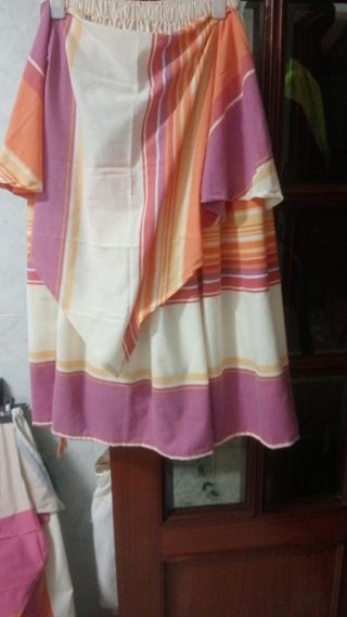 Traje de aldeana de mujer