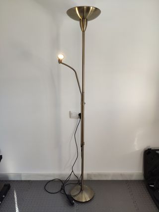 Lampara de pie