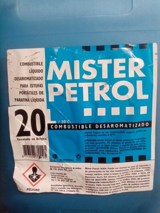 ESTUFA DE PARAFINA + 30 LITROS