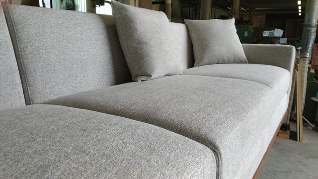 Divano NUOVO Noce Canaletto e Lino MADE IN ITALY -