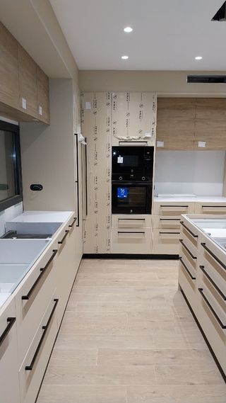 Carpintería  y decoración.