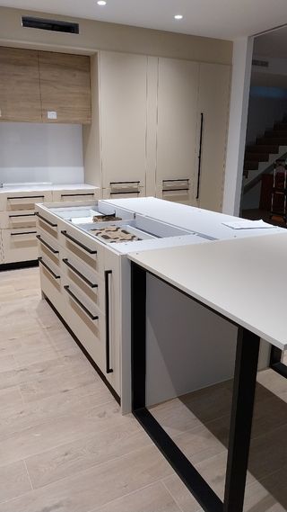 Carpintería  y decoración.