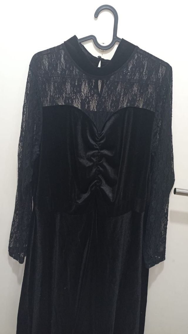 Vestido terciopelo negro