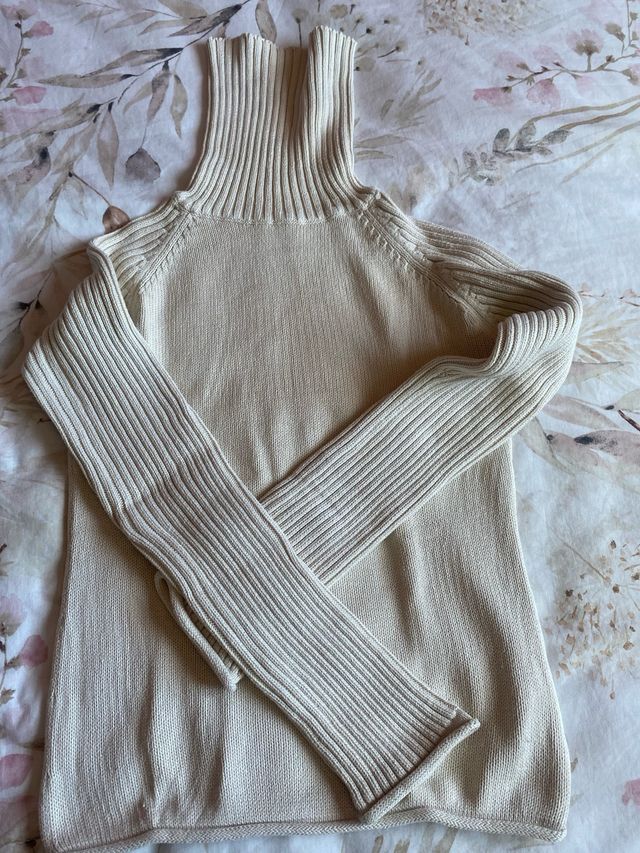 Jersey cuello alto Zara