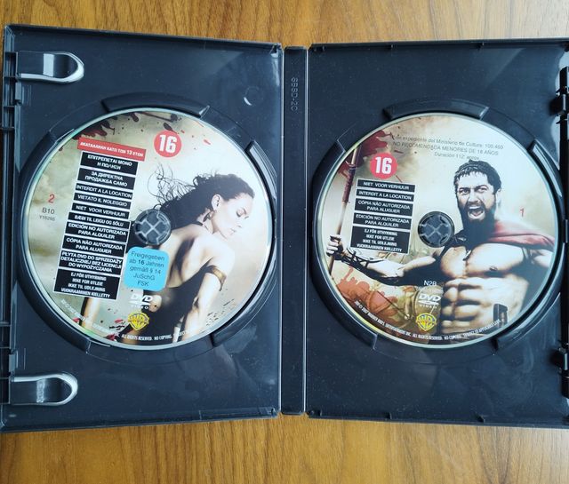 Película 300. Dvd. Contenido extra.