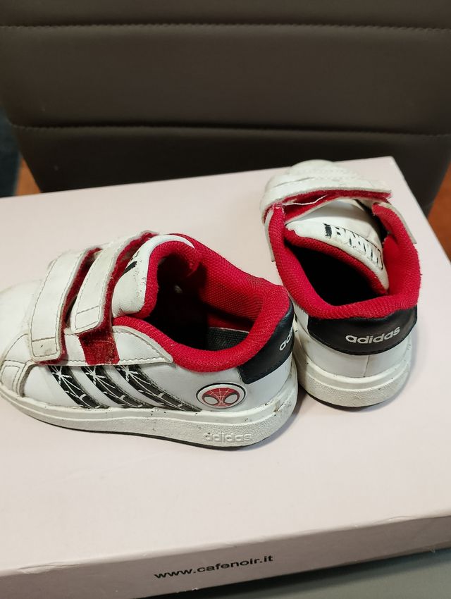 Scarpe Adidas bambino spiderman tg 23