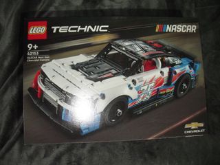 Lego Technic 42153 Nascar