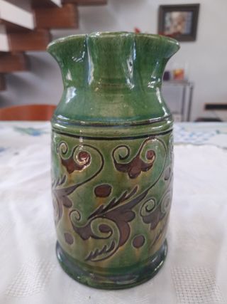 Vajilla, jarra de cerámica vidriada TITO