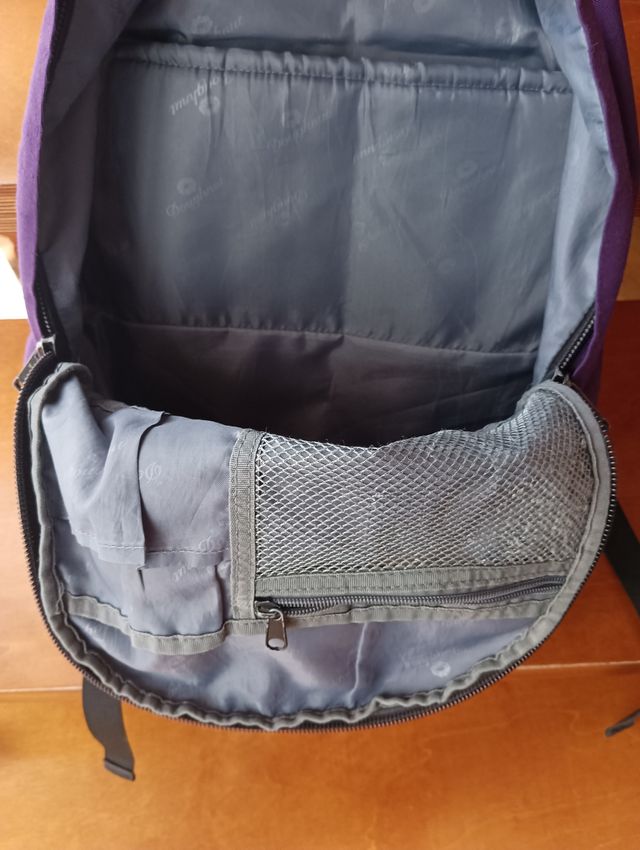 Mochila de 2 compartimentos.