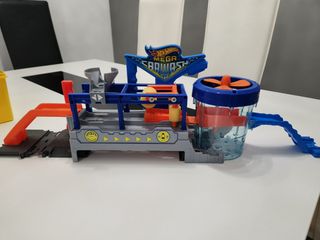 Lavadero hotwheels