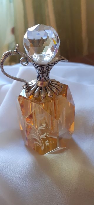 Porta profumo in cristallo