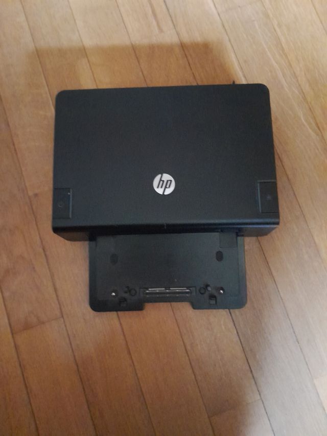 Portátil HP 8440p y Dock compatible 100%