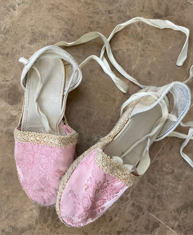 Traje fallera rosa niña 8-10 años y zapatos