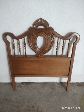 Cabecero y piecero madera tallada