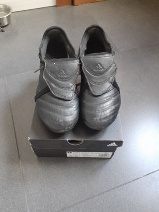 BOTAS FUTBOL
