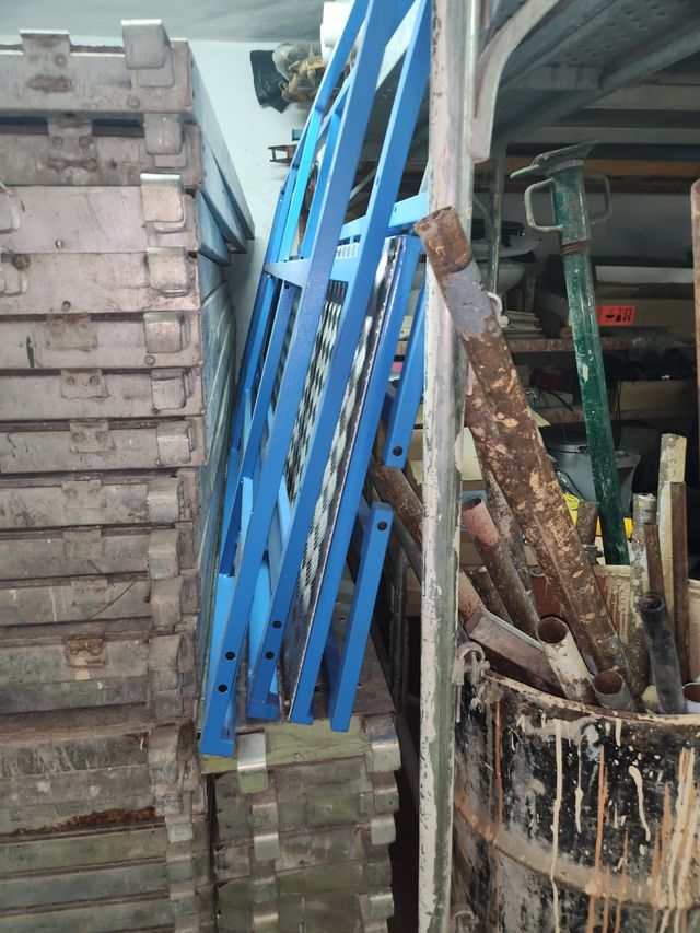 ANDAMIO DE PROTECCIÓN PARA COLGANTES