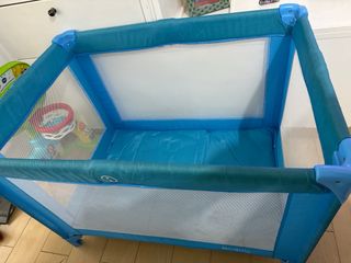 Parque cuna de viaje