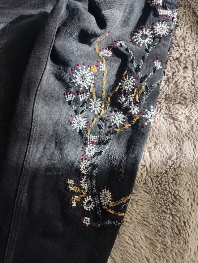 Zara t.36 calças jeans pretas