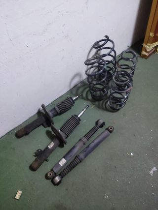 Suspension de serie Peugeot 207