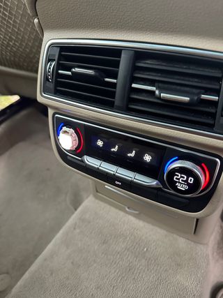 Panel climatizador trasero Audi Q7 o SQ7