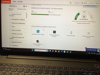 Portátil Lenovo i5