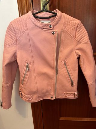 Chaqueta rosa de cuero talla 9