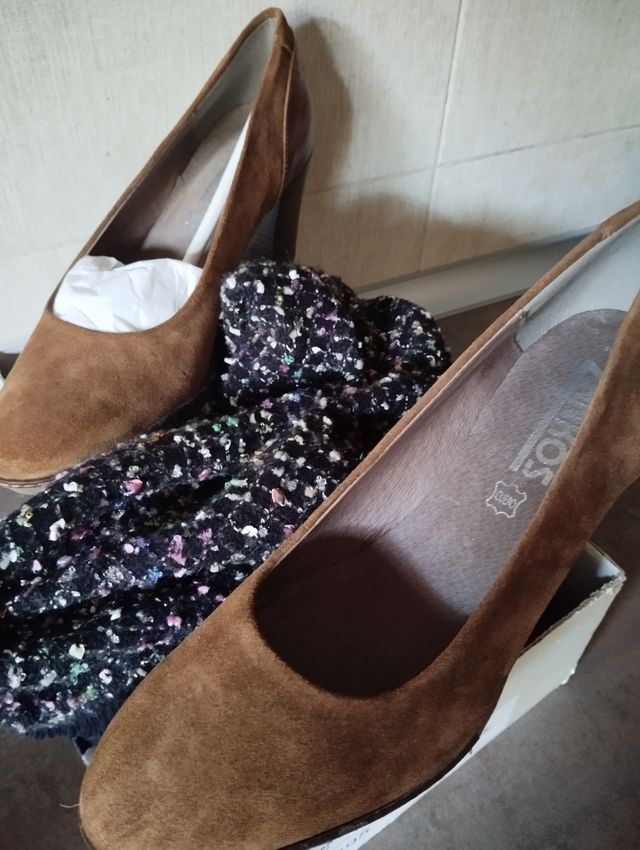 Zapato Salón Cuero piel combinada 