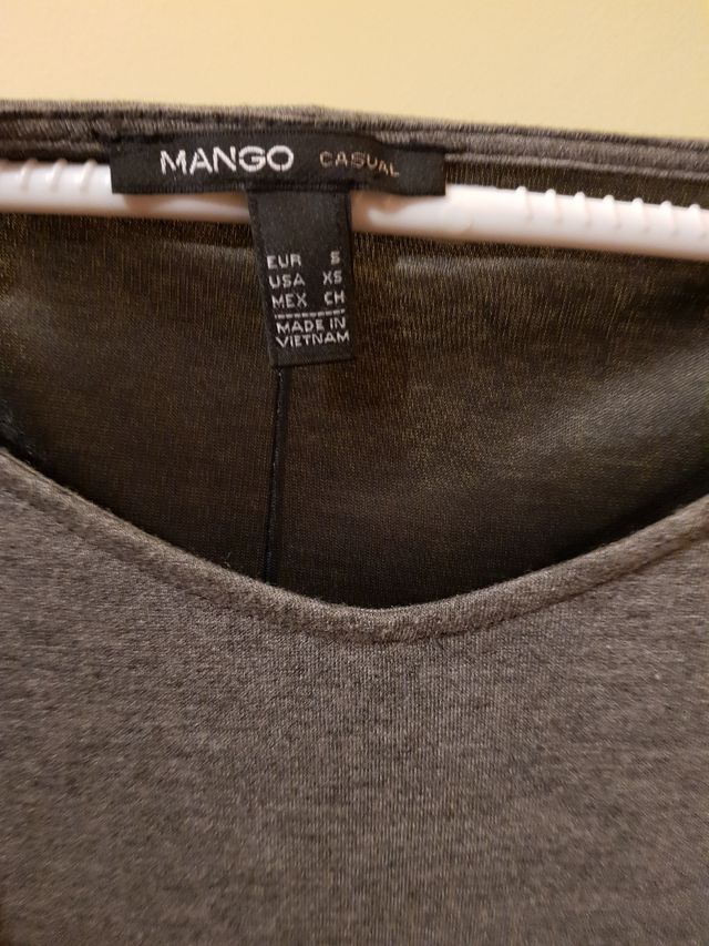 Vestido gris y negro de noche vieja