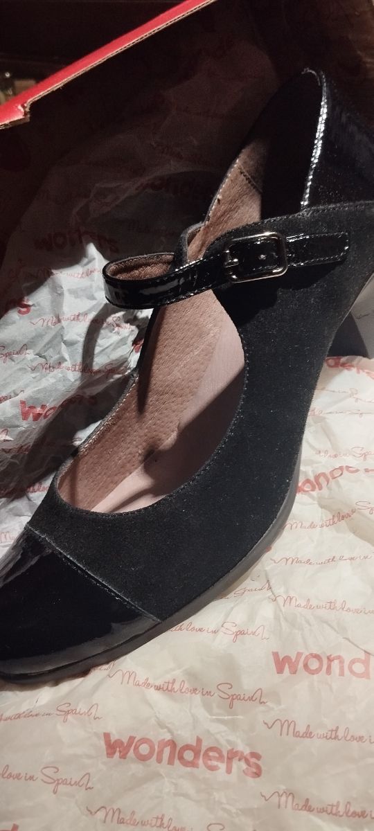 Zapatos MERCEDES combinado Charol/ Piel WONDERS.